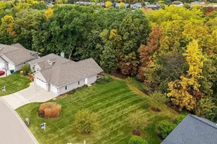 3329 Largo Ridge Dr, Green Bay, WI 54311 - Photo 1