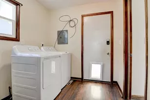 1851 Wisconsin St, Marinette, WI 54143 - Photo 10