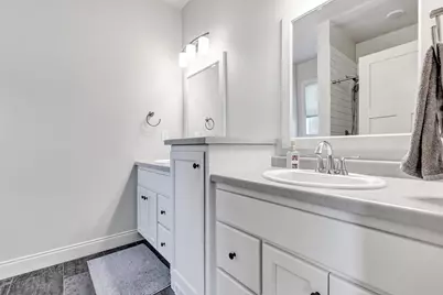 1004 Gulfstream Court, De Pere, WI 54115 - Photo 12