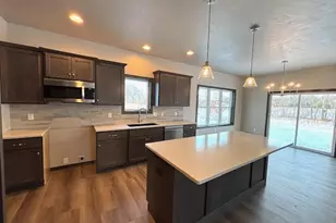 N8018 Blue Heron Circle, Sherwood, WI 54169 - Photo 4