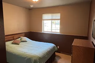 2340 Ladybird Dr, Neenah, WI 54956 - Photo 14