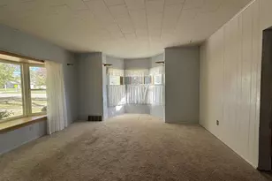 325 N Wisconsin St, Berlin, WI 54923 - Photo 10