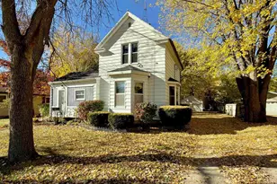 325 N Wisconsin St, Berlin, WI 54923 - Photo 1