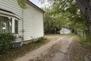 325 N Wisconsin St, Berlin, WI 54923 - Photo 52