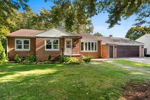 811 Appleton Rd, Menasha, WI 54952 - Photo 1