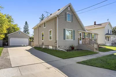 310 Elm Street, Neenah, WI 54956 - Photo 1
