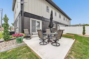 1751 S Oneida St, Green Bay, WI 54304 - Photo 40