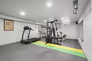 1749 S Oneida St, Green Bay, WI 54304 - Photo 46