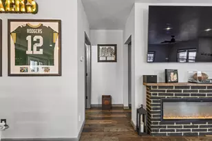 1749 S Oneida St, Green Bay, WI 54304 - Photo 20