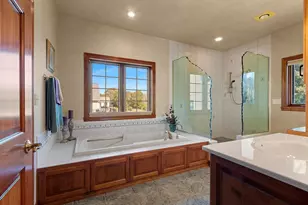 2087 Swanstone Cir, De Pere, WI 54115 - Photo 32