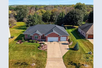 2087 Swanstone Circle, De Pere, WI 54115 - Photo 4