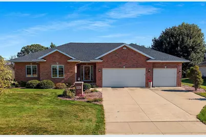 2087 Swanstone Circle, De Pere, WI 54115 - Photo 2