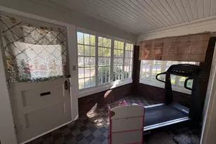 1174 Cherry St, Green Bay, WI 54301 - Photo 8