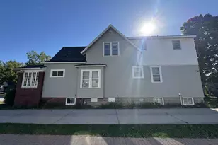 1174 Cherry St, Green Bay, WI 54301 - Photo 4