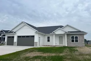 4450 Nature, Howard, WI 54313 - Photo 2