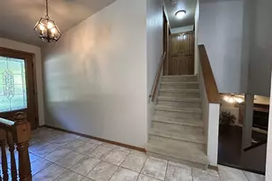 3356 Spur Ln, Suamico, WI 54313 - Photo 4