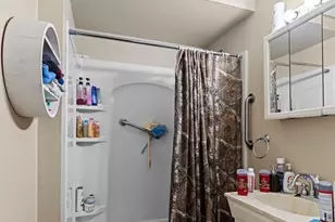 457 W 12th Ave, Oshkosh, WI 54902 - Photo 4