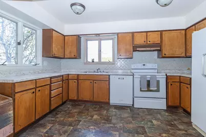 169 Sumner Street, Berlin, WI 54923 - Photo 4