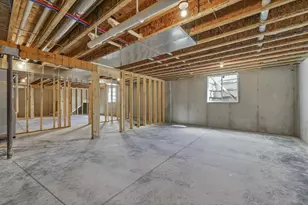 1629 N Honeysuckle Circle, De Pere, WI 54115 - Photo 40