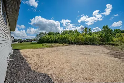 1629 N Honeysuckle Circle, De Pere, WI 54115 - Photo 46