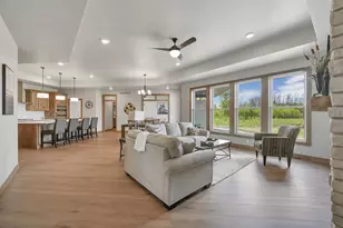 1629 N Honeysuckle Circle, De Pere, WI 54115 - Photo 8