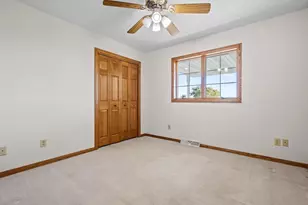 W1878 Hillside Dr, Pulaski, WI 54162 - Photo 32