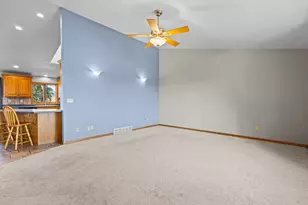 W1878 Hillside Dr, Pulaski, WI 54162 - Photo 14