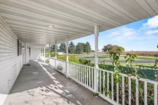 W1878 Hillside Dr, Pulaski, WI 54162 - Photo 6