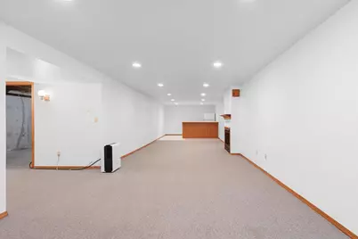 3910 Monroe Road, De Pere, WI 54115 - Photo 32