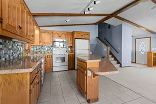 634 E Walnut Pl, Sturgeon Bay, WI 54235 - Photo 14