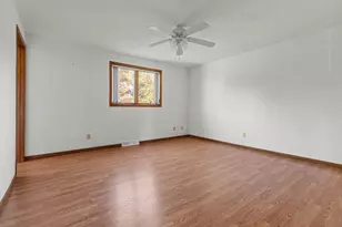 634 E Walnut Pl, Sturgeon Bay, WI 54235 - Photo 18