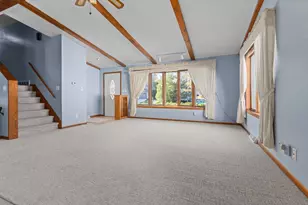 634 E Walnut Pl, Sturgeon Bay, WI 54235 - Photo 8