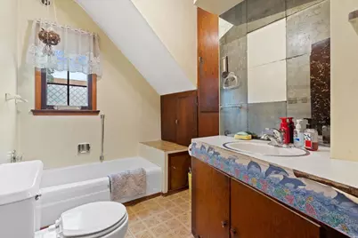 1825 Minnesota Street, Oshkosh, WI 54902 - Photo 10