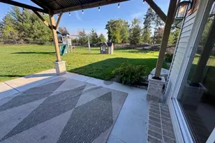 4104 Blackberry Ridge Dr, Oneida, WI 54155 - Photo 8