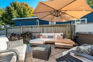 664 Evans St, Oshkosh, WI 54901 - Photo 20