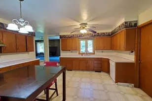 N4574 Broadway St, New London, WI 54961 - Photo 18