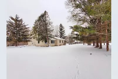 N4574 Broadway Street, New London, WI 54961 - Photo 60