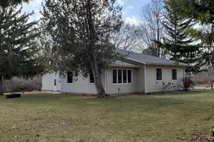 N4574 Broadway St, New London, WI 54961 - Photo 72