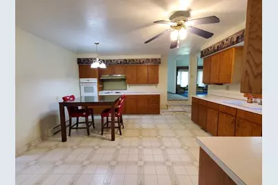 N4574 Broadway Street, New London, WI 54961 - Photo 24