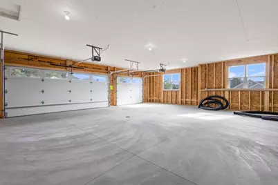 1093 Stordeur Drive, Green Bay, WI 54313 - Photo 34