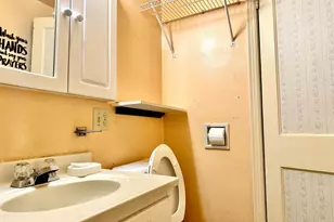 502 S 29th St, Manitowoc, WI 54220 - Photo 14