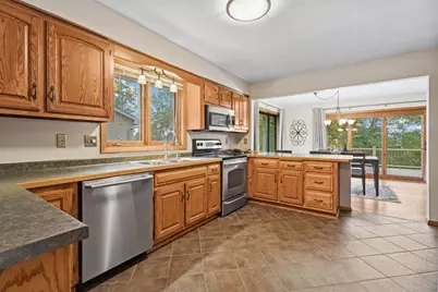 1505 N Bay Highlands Drive, Green Bay, WI 54311 - Photo 8