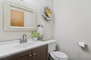 1505 N Bay Highlands Dr, Green Bay, WI 54311 - Photo 16