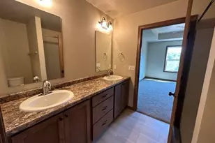 1316 W Thorn Crk Dr, Hilbert, WI 54129 - Photo 8