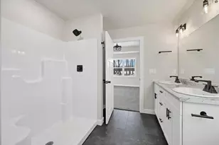 103 Theunis Dr, Wrightstown, WI 54180 - Photo 12