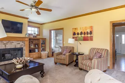 4181 Stonegate Drive, Oshkosh, WI 54904 - Photo 8