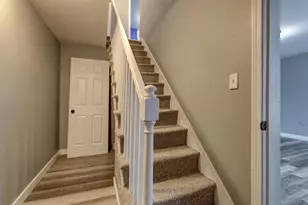 644 Ceape Ave, Oshkosh, WI 54901 - Photo 18