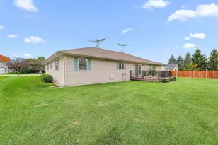 226 Killdeer Ave, Campbellsport, WI 53010 - Photo 36