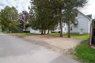 518 Scott Ave, Oshkosh, WI 54901 - Photo 20