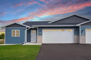 922 Vogt Ln, Chilton, WI 53014 - Photo 2